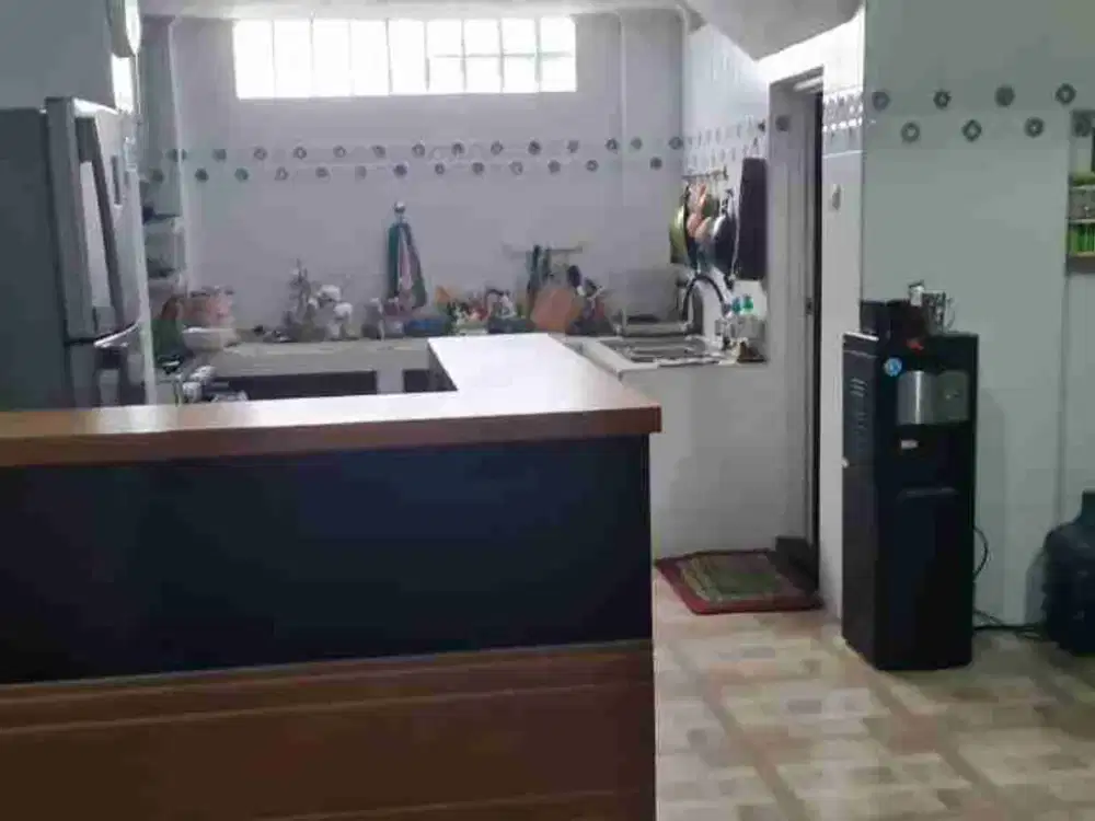 dijual rumah di Moh Toha bandung