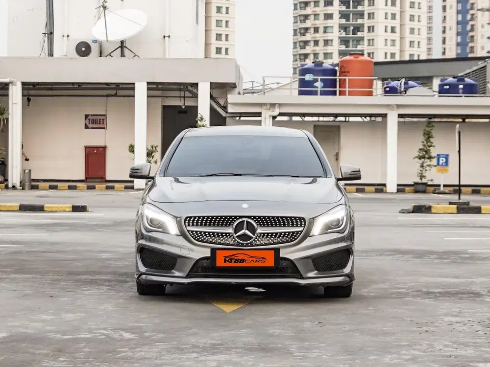 Mercedes Benz CLA200 1.6 AMG LINE (C117) MATIC Abu 2014