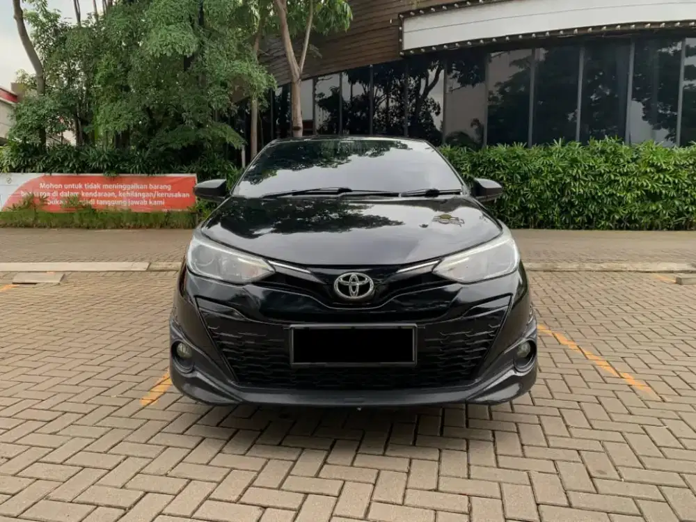 TERMURAH!! TOYOTA YARIS 1.5 G AT MATIC 2018 HITAM KM 51RB