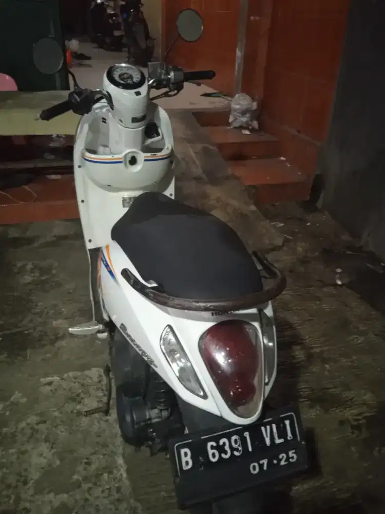 Honda Scoopy fi injeksi