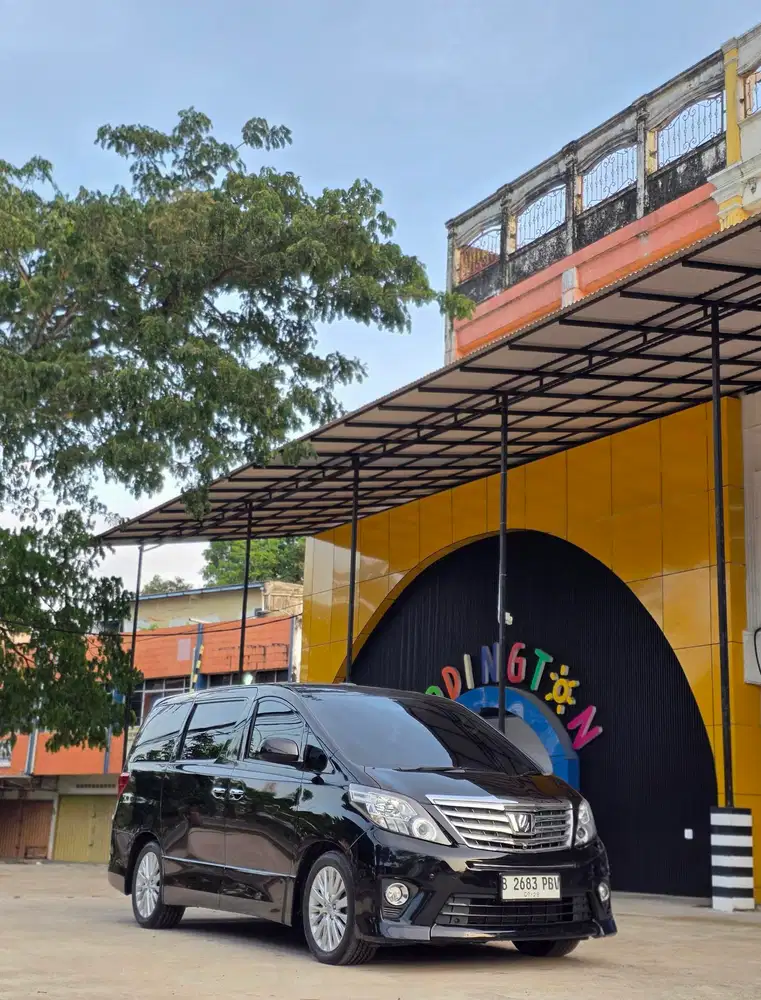 Alphard SC CBU Premiumsound 2.4 AT 2013