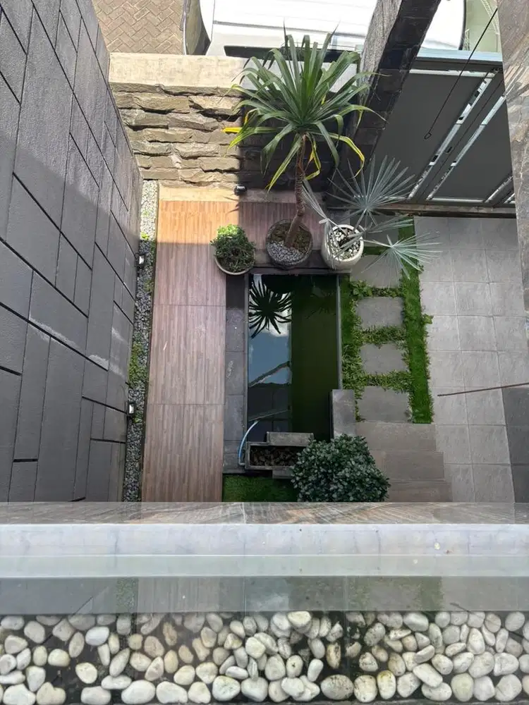 Jual rugi dijual cepat BU rumah modern minimalis