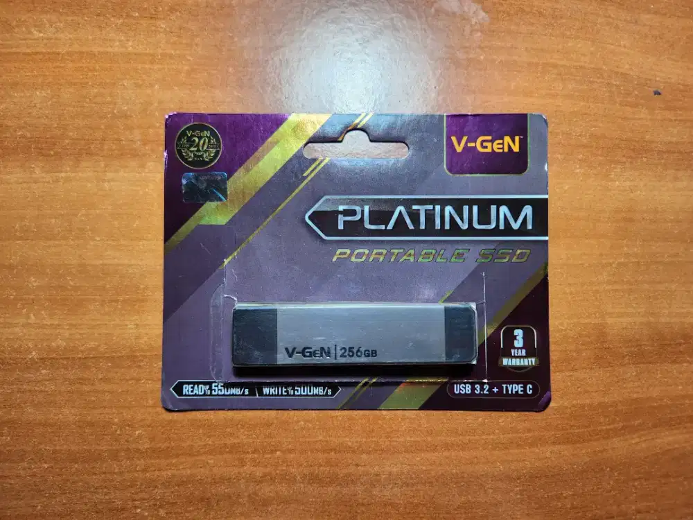 [USED] V-Gen Platinum SSD Portable 256GB USB Type A & Type C