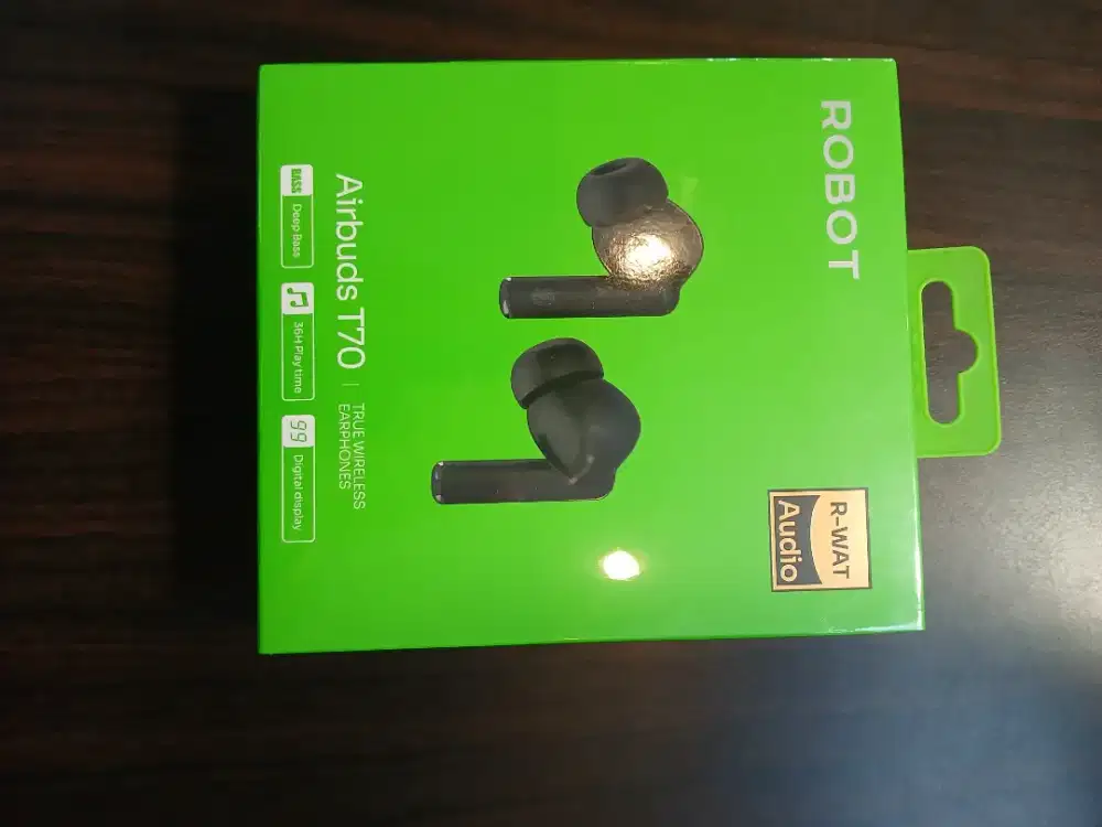 Robot T70 Airbuds TWS Bluetooth 5.3 Earphone Deep Bass LED Display
