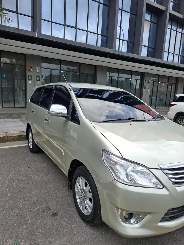 Toyota Kijang Innova 2012 Diesel
