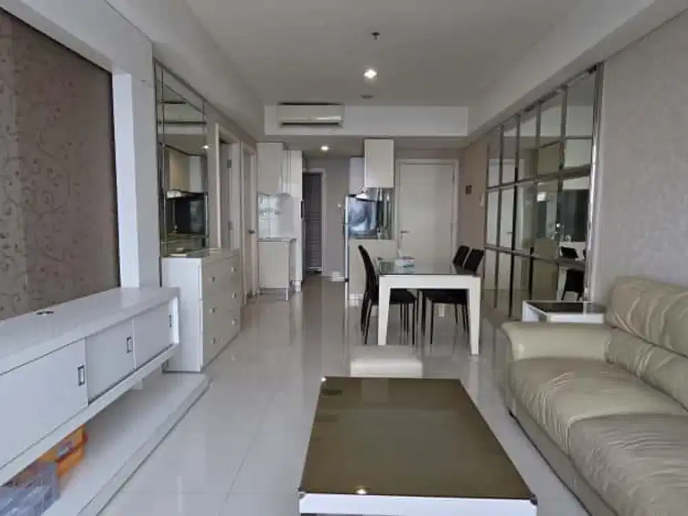 Apartemen Trillium Lantai Atas View City Furnished