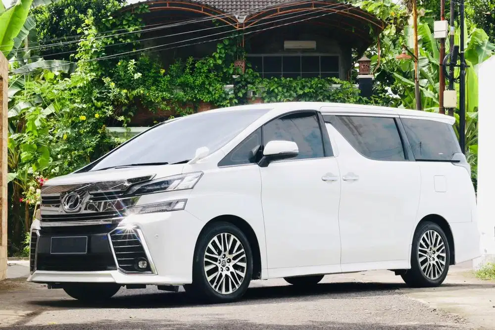 Toyota vellfire ZG nik 17 aplhard G mulus terawat