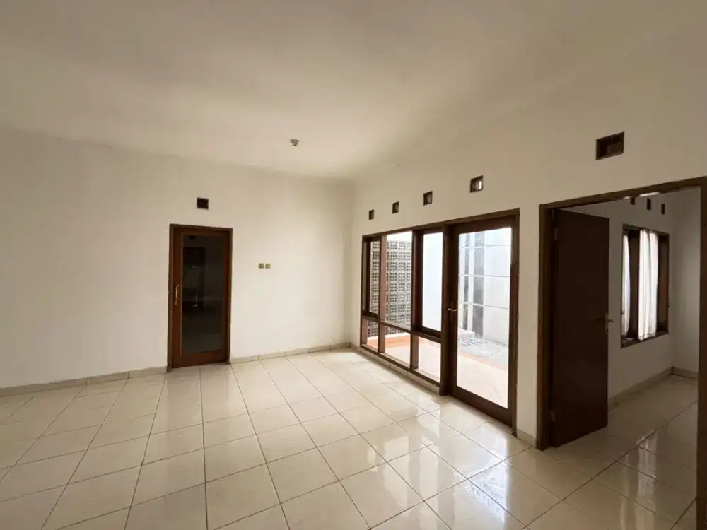 Rumah Baru Renovasi di Batununggal Jelita