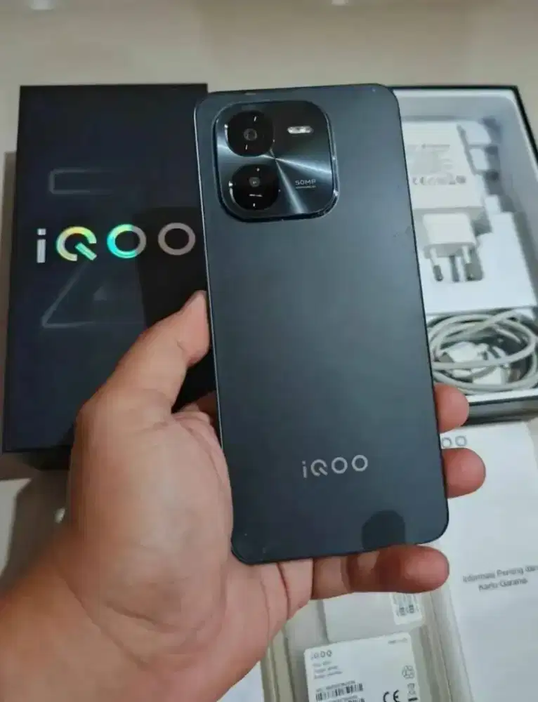 Iqoo Z9X 5G ram 8/256gb Fullset No Minus