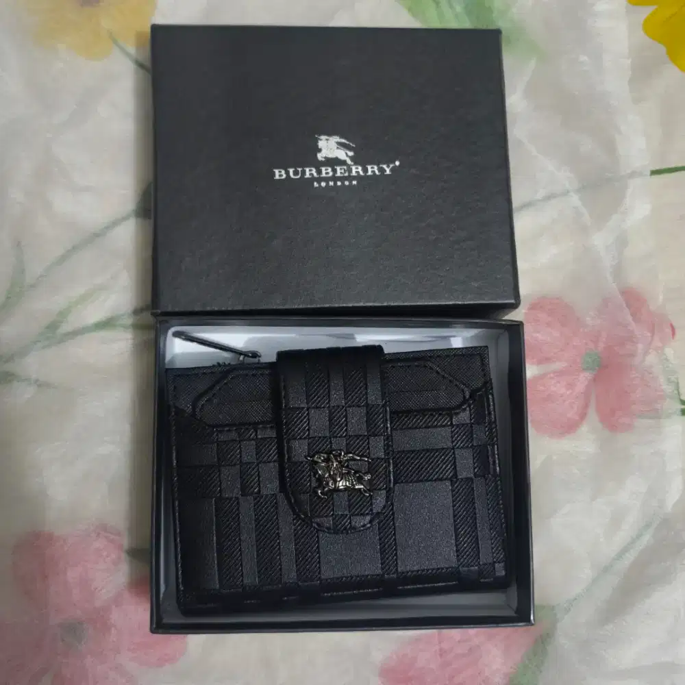 Dompet Impor Burberry