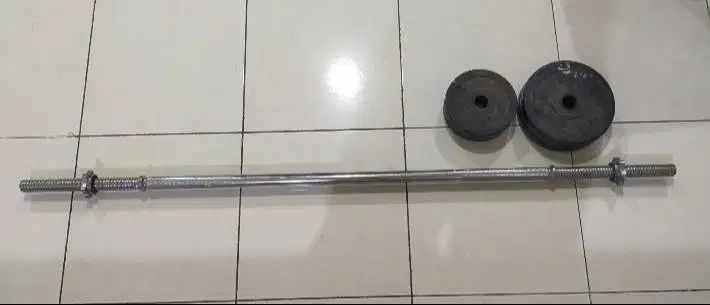 Angkat Besi - Peralatan