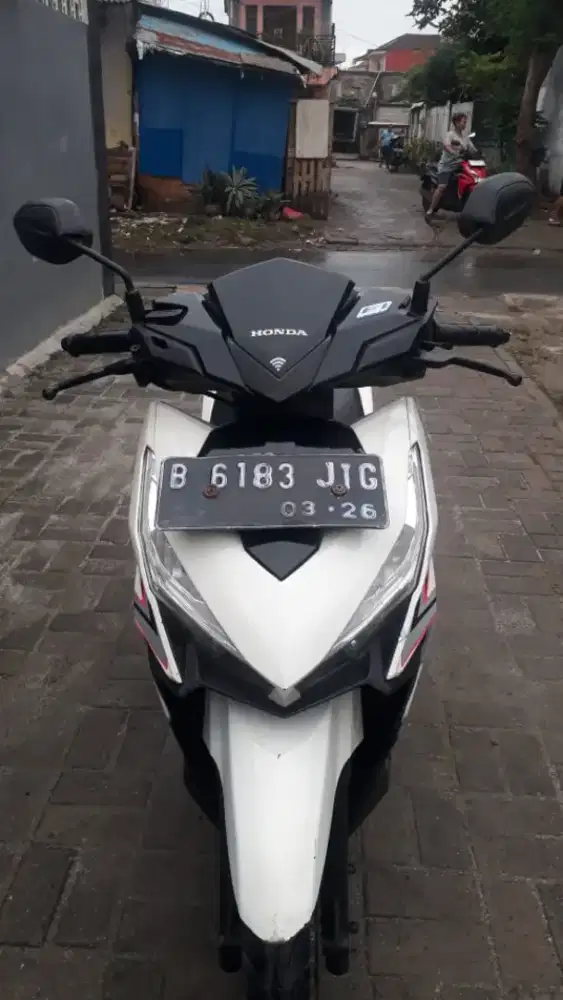 Vario FI 125 Pajak On