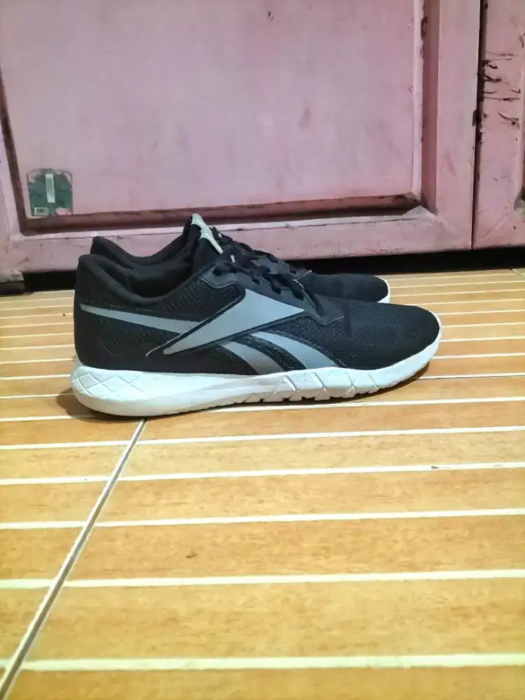 Reebok flexagon uk.42