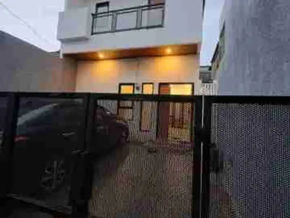 Rumah Baru 2,5 Lantai Bintaro – SHM, Bebas Banjir
