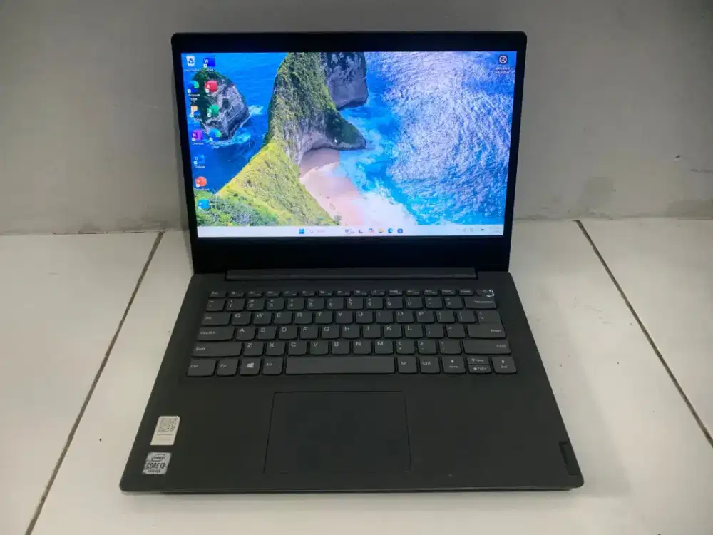 Laptop Lenovo V14-iiL
Processor Core i3-1005G1