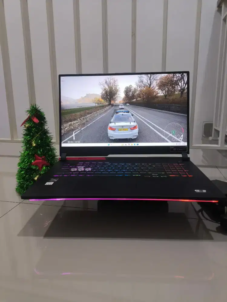 Laptop ASUS ROG STRIX 17  RAM 16GB/SSD 512GB/VGA NVIDIA RTX 3050