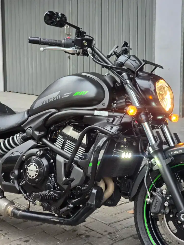Moge Cruiser Kawasaki Vulcan 650 s th 2024 Pmk Odo 2rb Like New