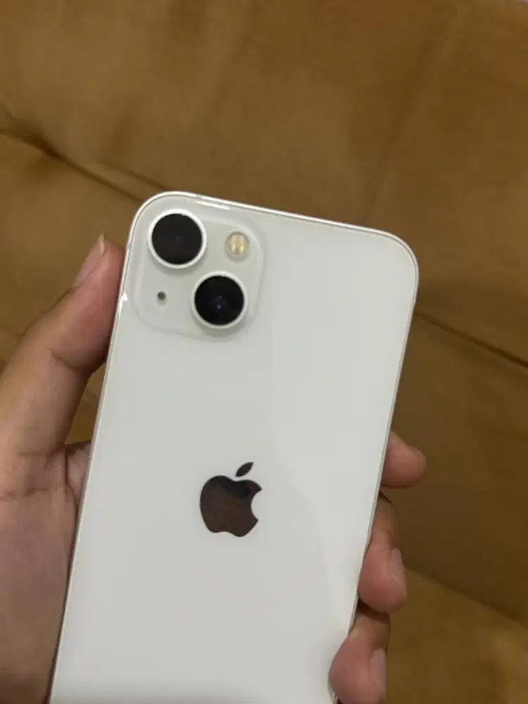 iPhone 13 128GB Starlight