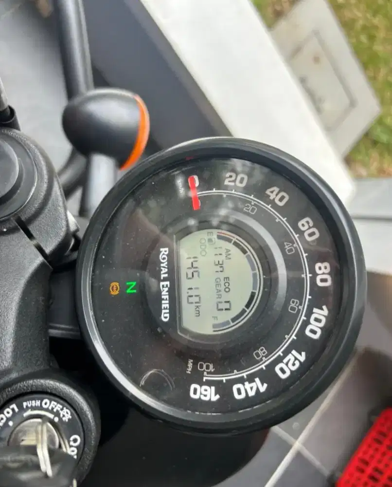 Royal Einfield Hunter 350