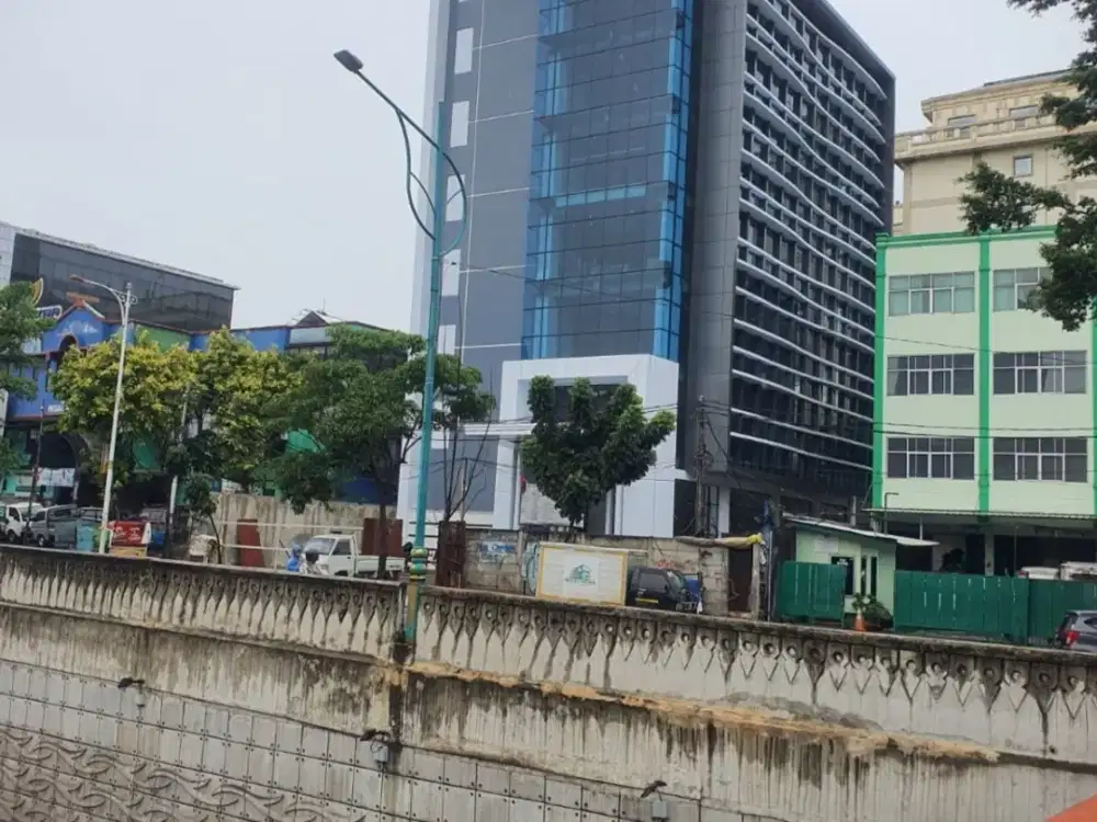 GEDUNG KANTOR DIJUAL DI MAMPANG JAKARTA SELATAN LOKASI PREMIUM