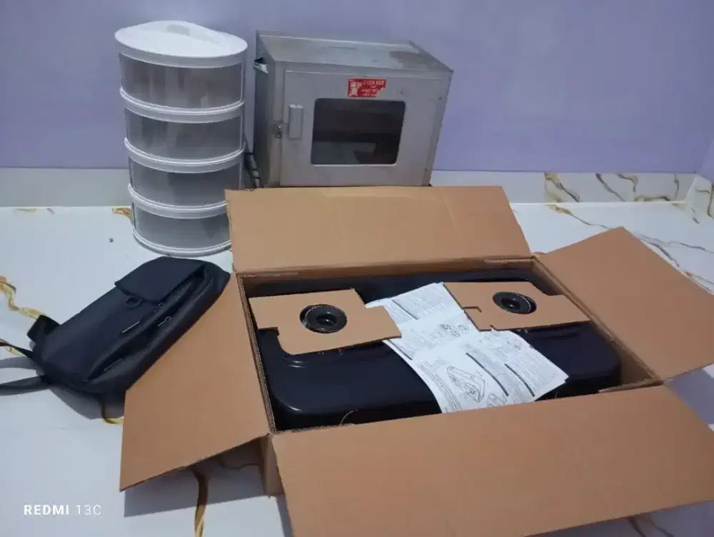 Kompor Rinnai Baru + oven tangkring Preloved + wadah bertingkat