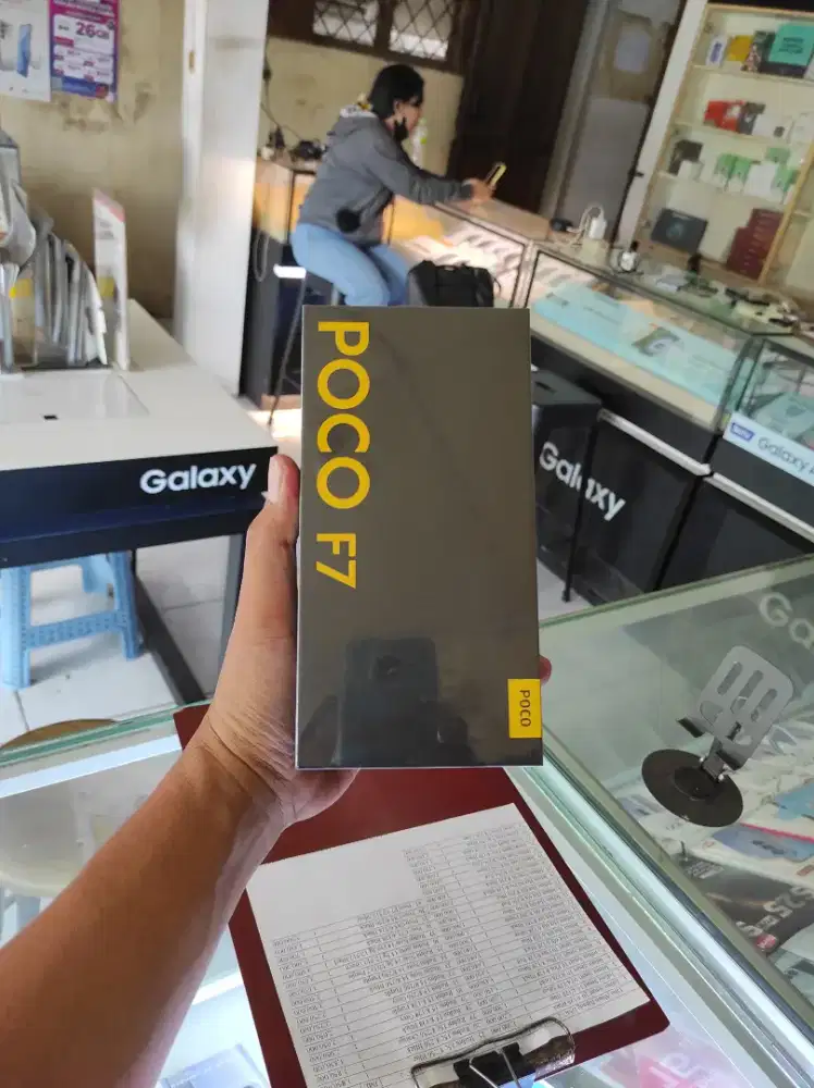 [ fast respon WA ] Poco F7 5G 12/512 Garansi resmi 15bln