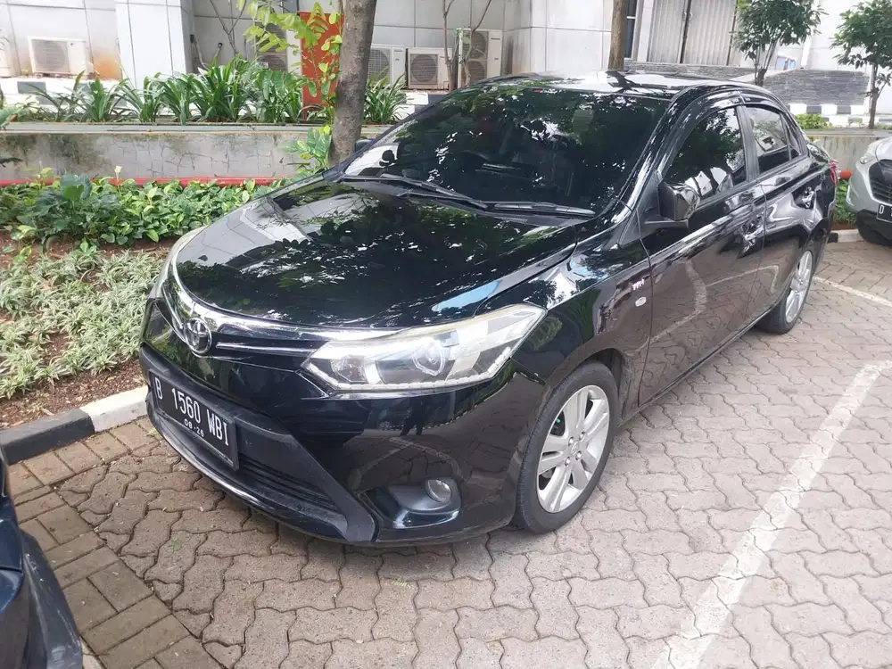 Toyota Limo 2013 Bensin