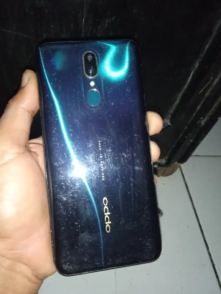 Oppo f11 layak pakai