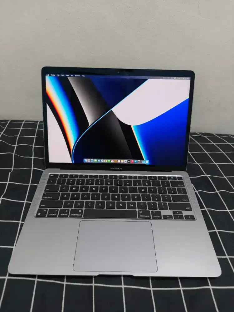 Macbook air m1 2020 8gb/128gb