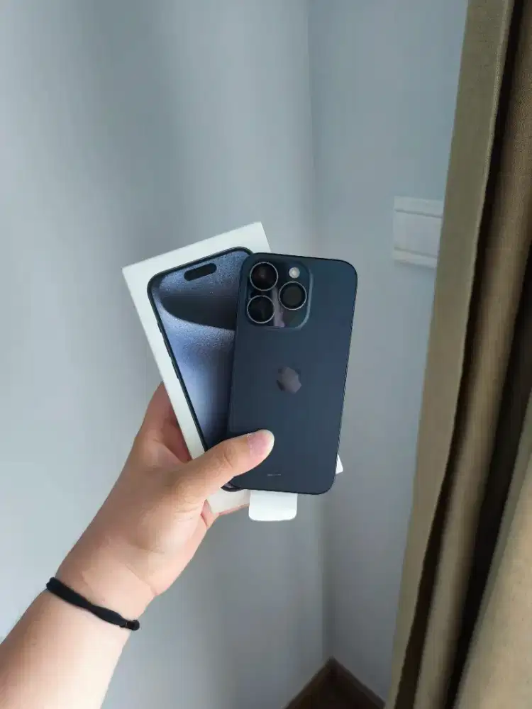 IPHONE 15 PRO 256GB IBOX