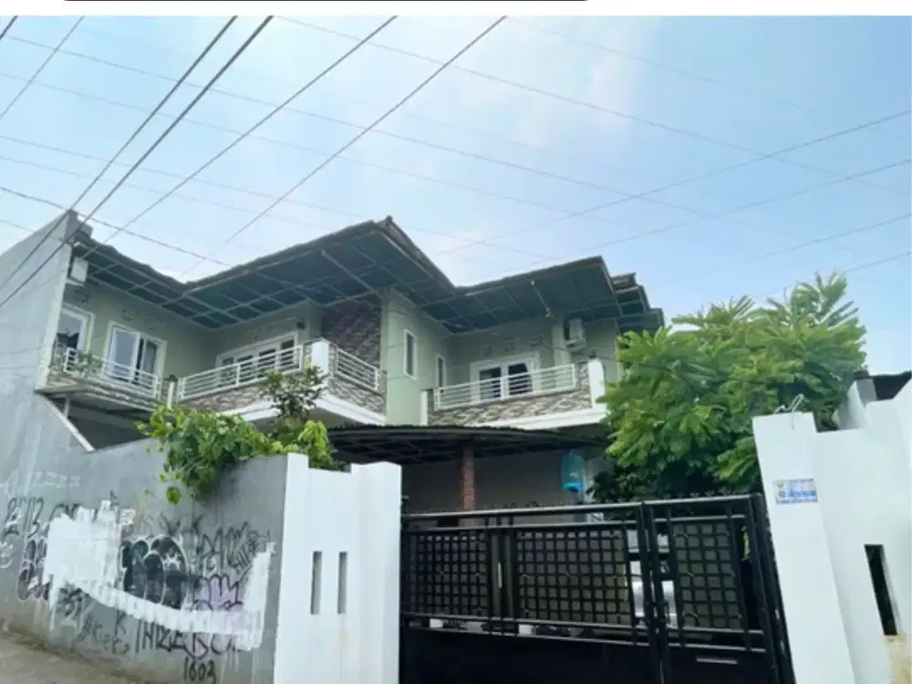 INVESTASI CERDAS BELI RUMAH DAPAT TEMPAT USAHA!! BANGUNAN LUAS LOKASI STRATEGIS