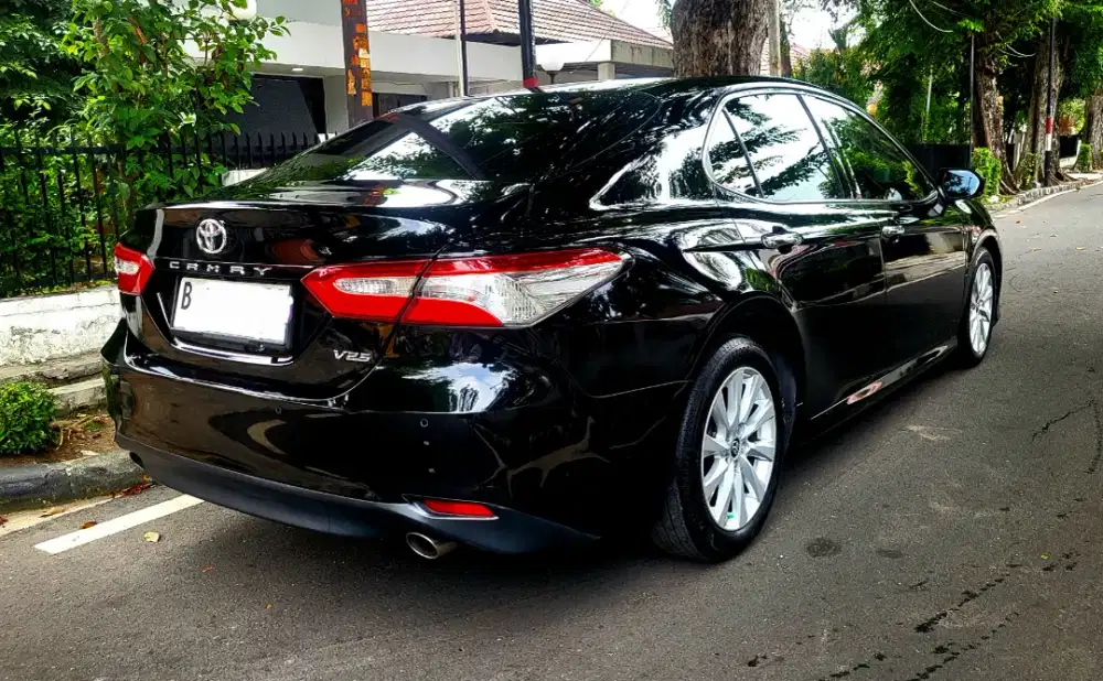Toyota Camry 2.5V 2019 SUNROOF