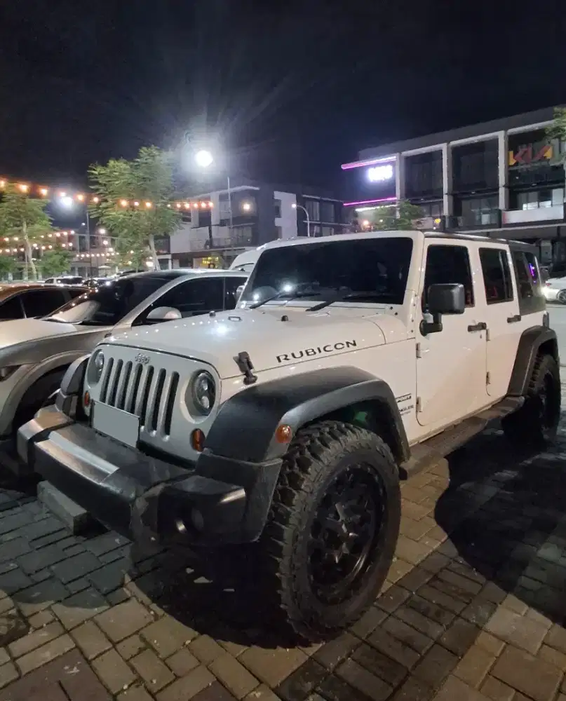 MURAH. JEEP Wrangler Rubicon 2013 pentastar jk 2012