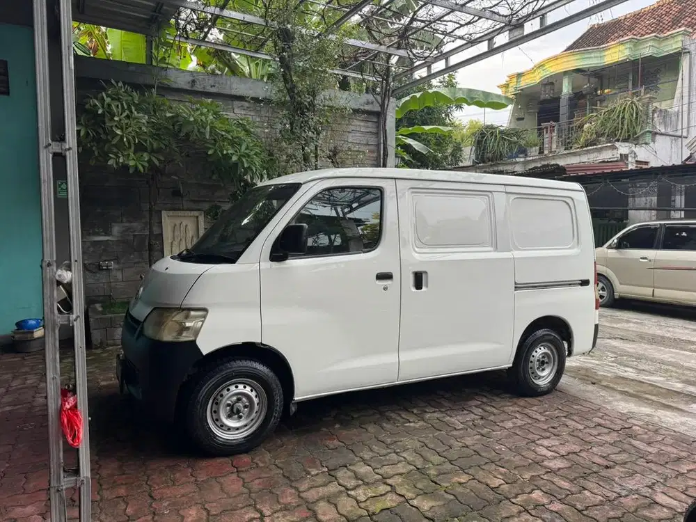 Daihatsu gran max blind van ac 2012