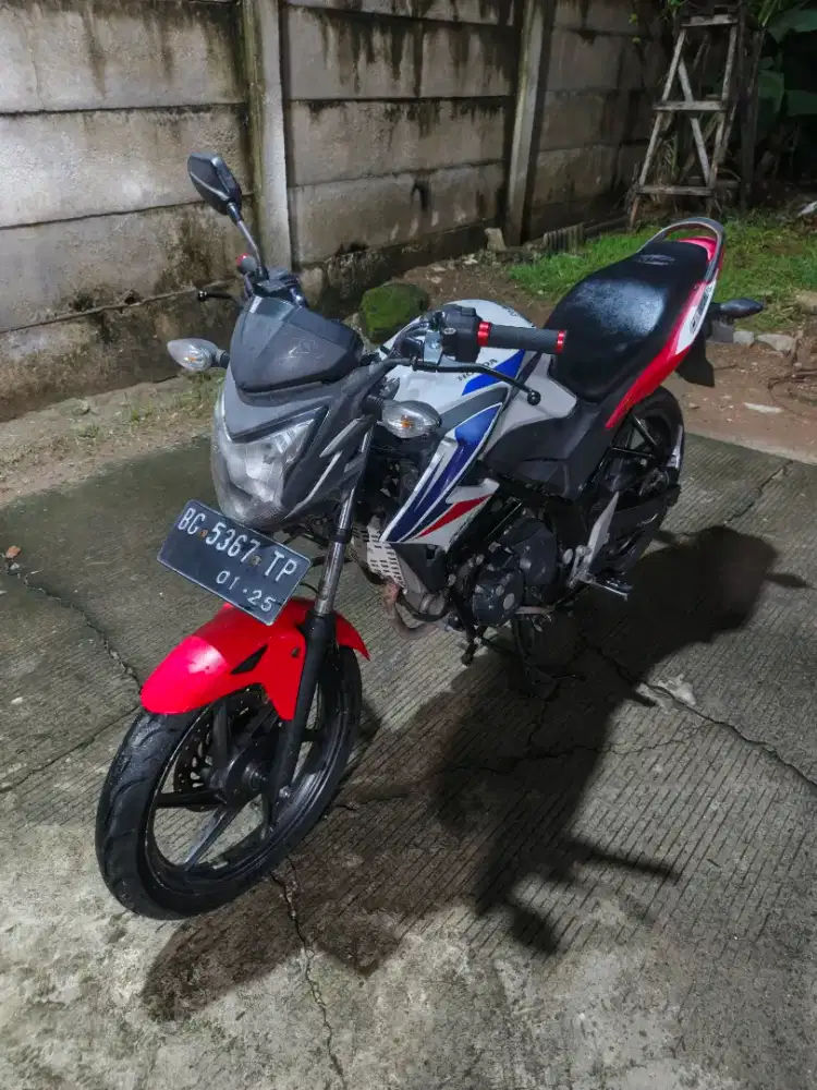 CB 150r 2014 pjk off
