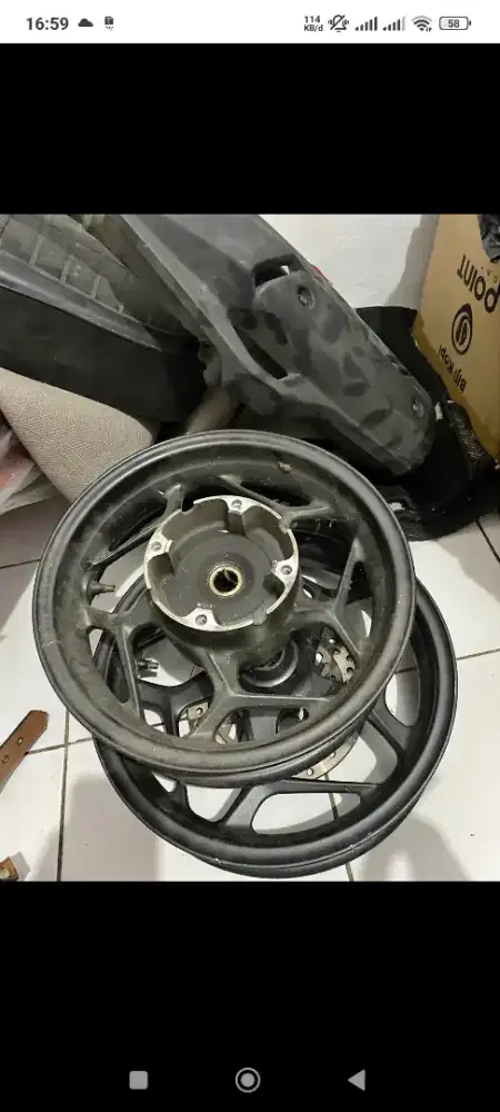 Velg pcx original 2023 copotan, kondisi tidak ada penyok,patah,lasan