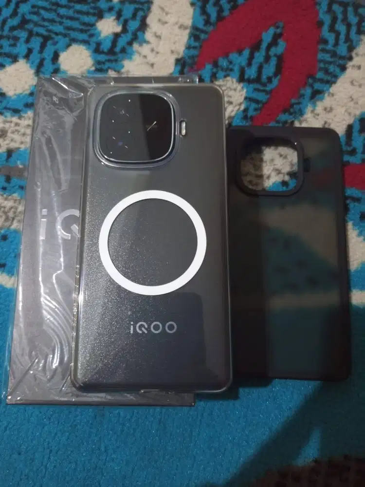 Iqoo z9 8/128 bekas rasa baru