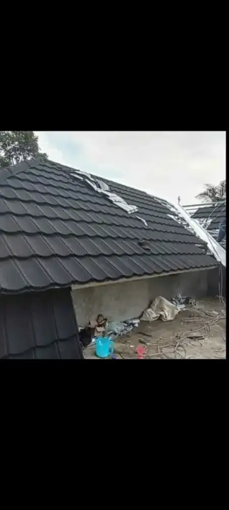 Renovasi rumah rangka baja