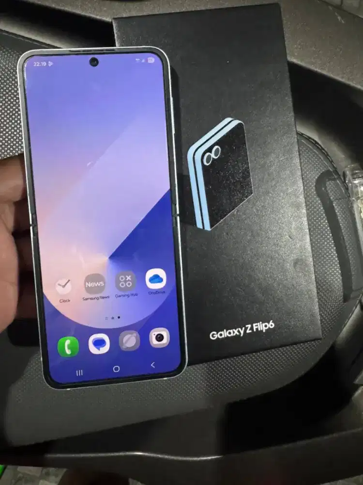 Samsung Z Flip 6 12/256 5G bekas rasa baru resmi lngkp ori