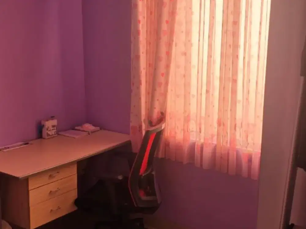 DIJUAL RUMAH HADAP TENGGARA, SHM @GOLF LAKE