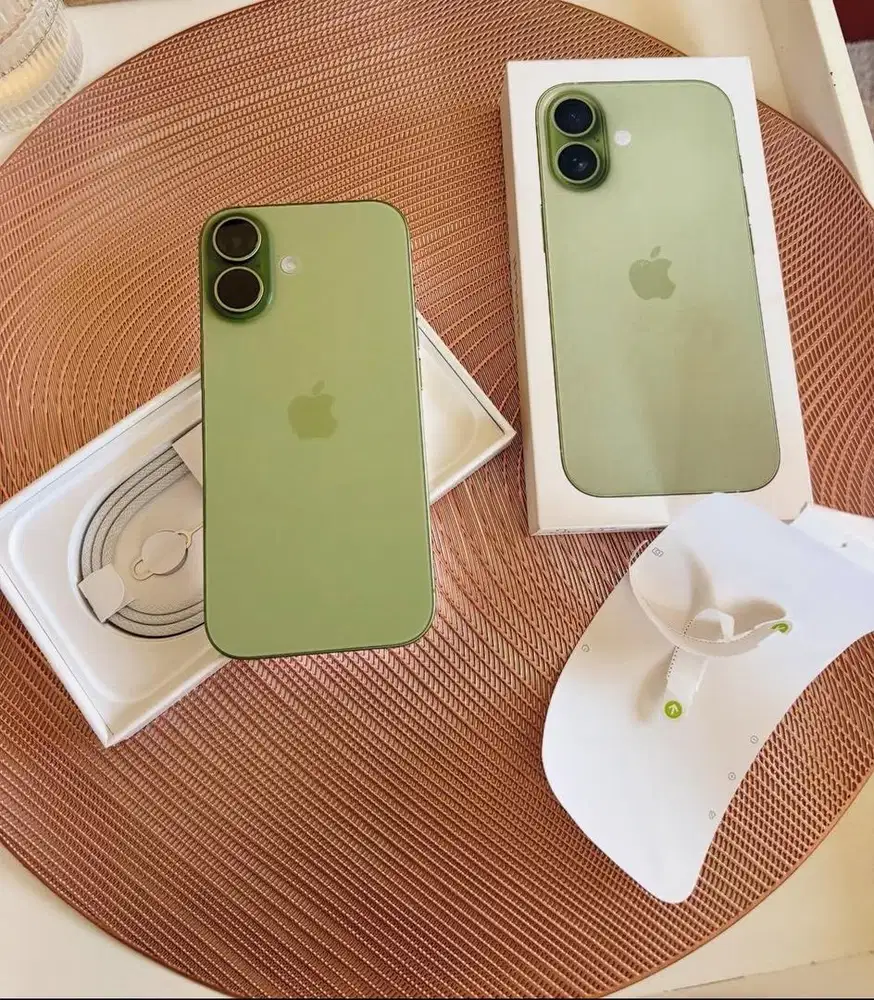 iphone 17 256 sage new garansi resmi ibox 12 bulan