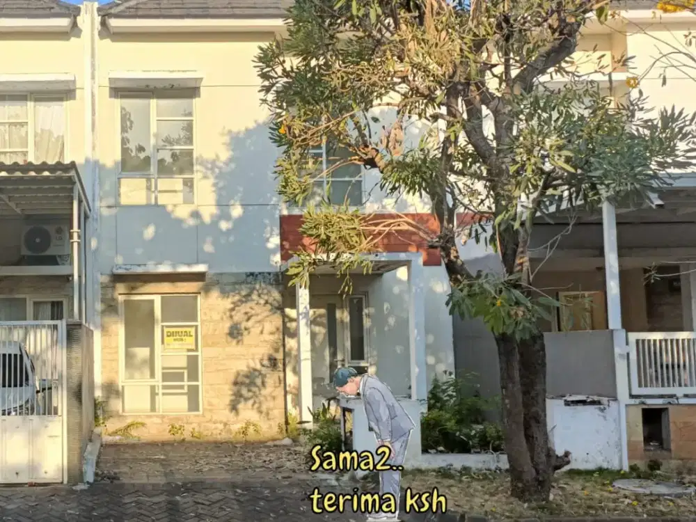 Row 4 mobil. Rumah Puri Surya jaya Sidoarjo