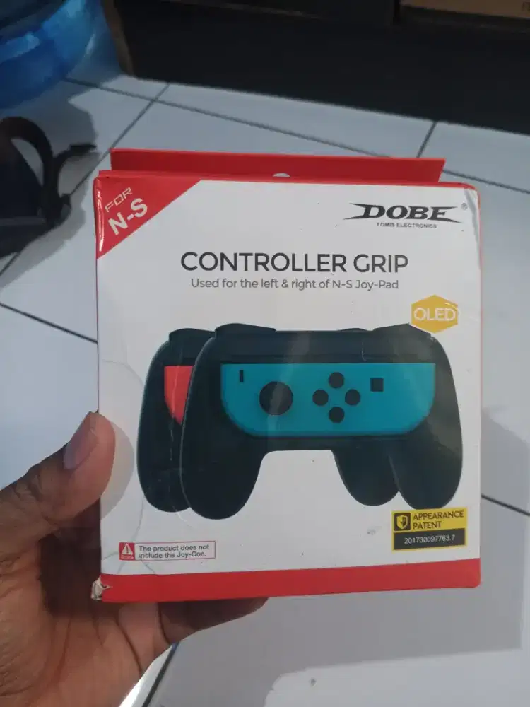 Dobe Joycon Grip