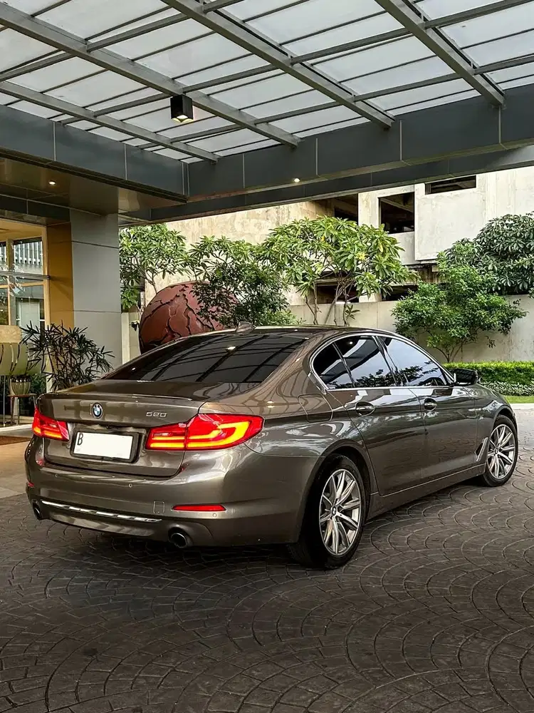 BMW 520i 2018 Facelift 2.0T