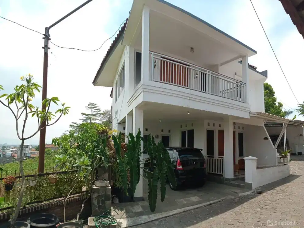 Rumah Bagus dijual Cluster Ujung Berung siap huni harga nego SHM bangunan terawat lingkungan nyaman