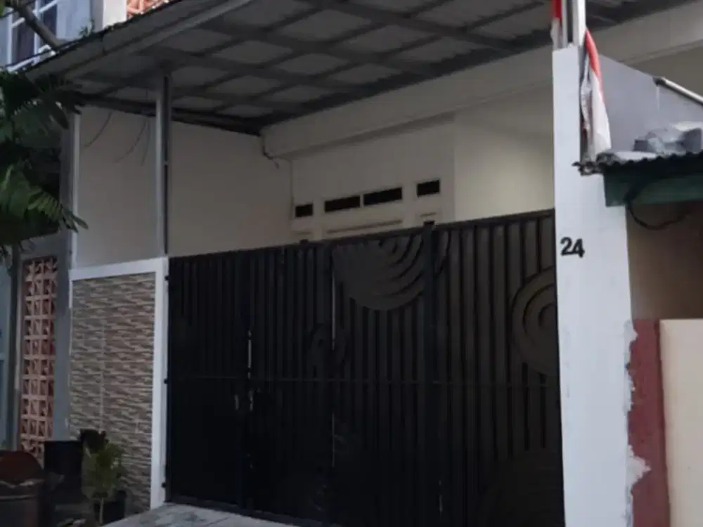 Dijual Rumah Minimalis di Rawamangun Ada Kolam Renang Anak