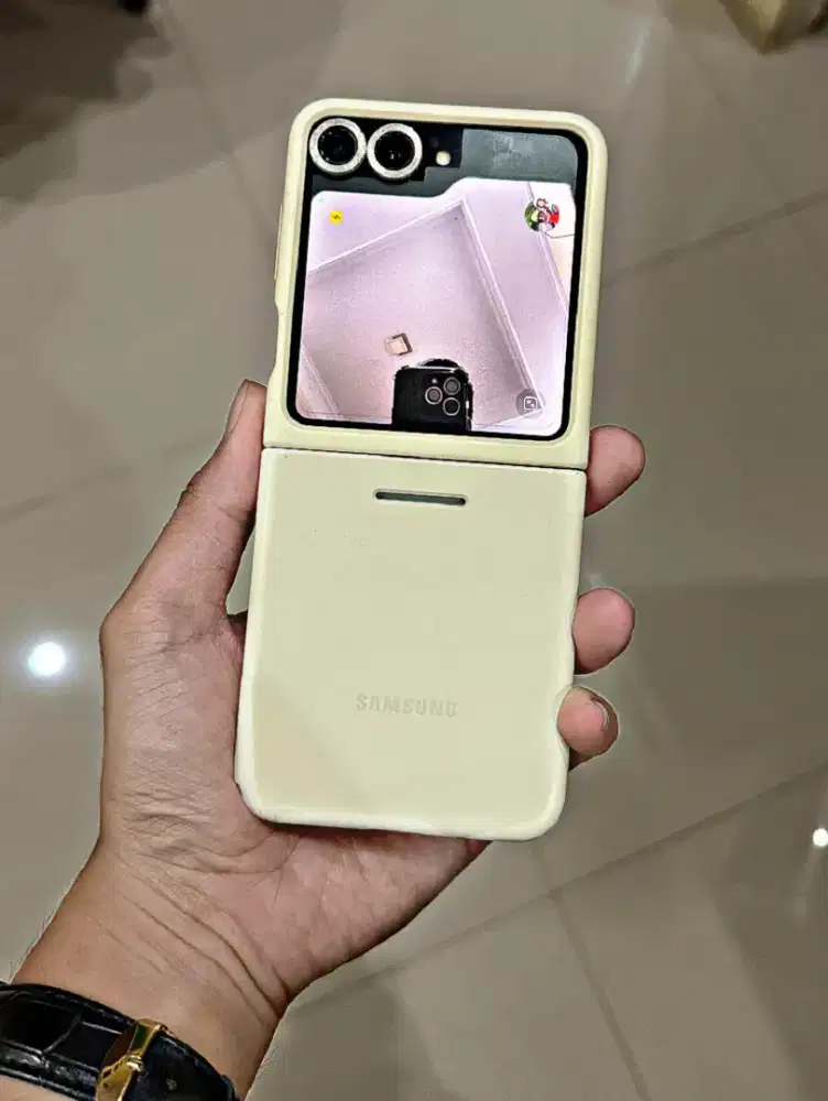 Samsung Galaxy Z Flip 5 8/256gb SEIN fullset mulus likenew (minus lcd)