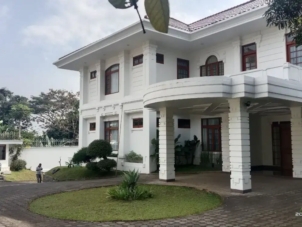 Rumah American Classic Di Setiabudi Bandung