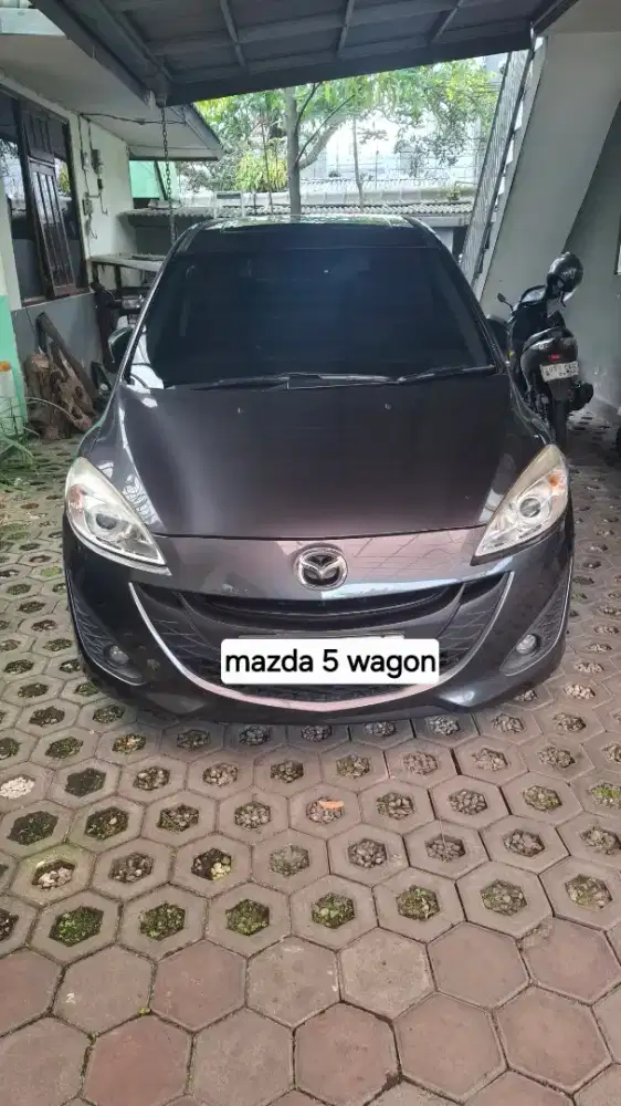 Mazda 5 wagon 2017