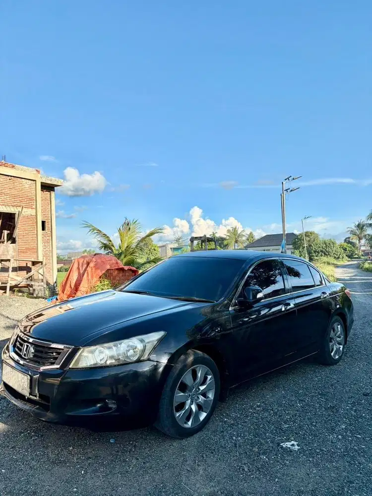 Dijual Accord 2010